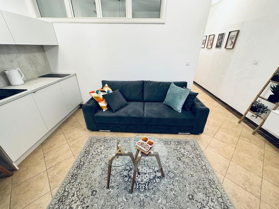 Beautiful Fully Renovated Apartment By The Sea, Large Balcony With Enchanting Views Неум Екстериор снимка